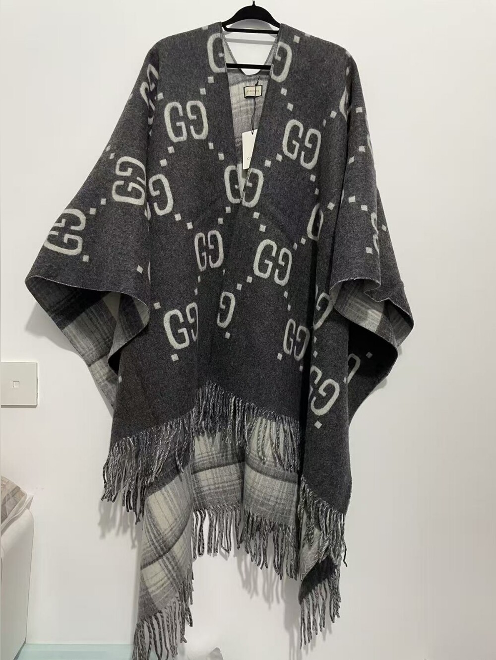 Gucci Reversible GG Wool Cape/Poncho One Size